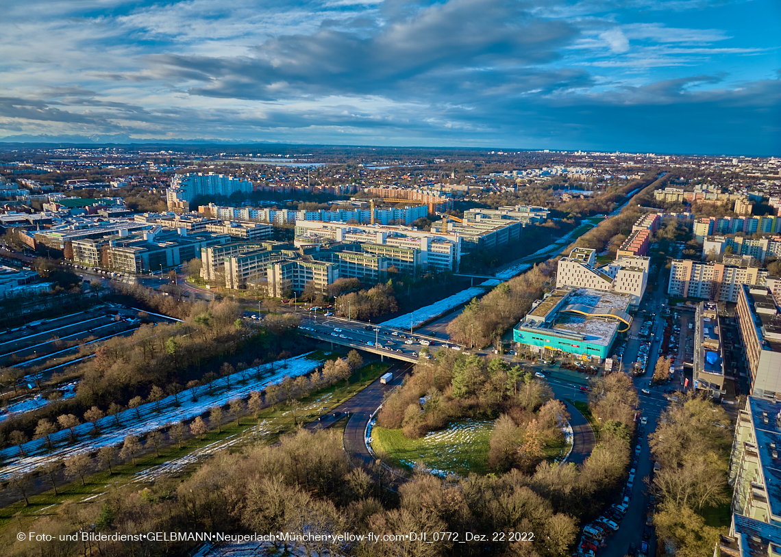 22.12.2022 - Plettzentrum - Rentenversicherung - Ständlerstraße in Neuperlach